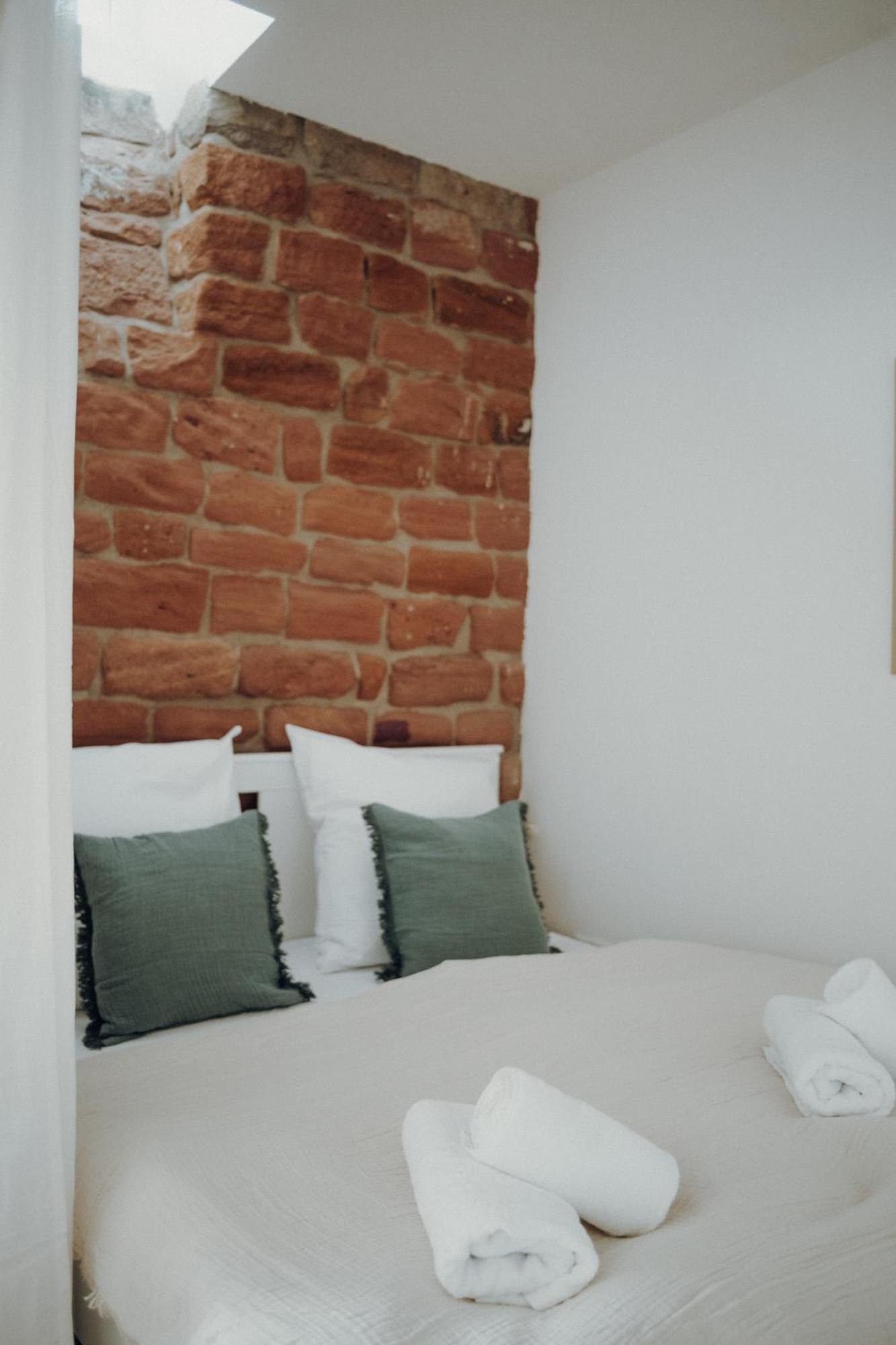 Weinstrassen Apartment Mit Zentrumsanbindung Нойштадт-ан-дер-Вайнштрасе Экстерьер фото